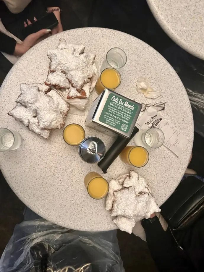 Café du monde Nola Beignets Princesse et la grenouille