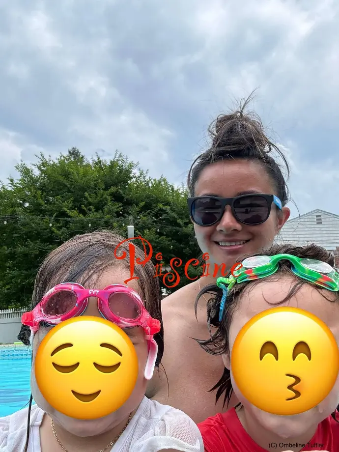 été piscine enfants soleil